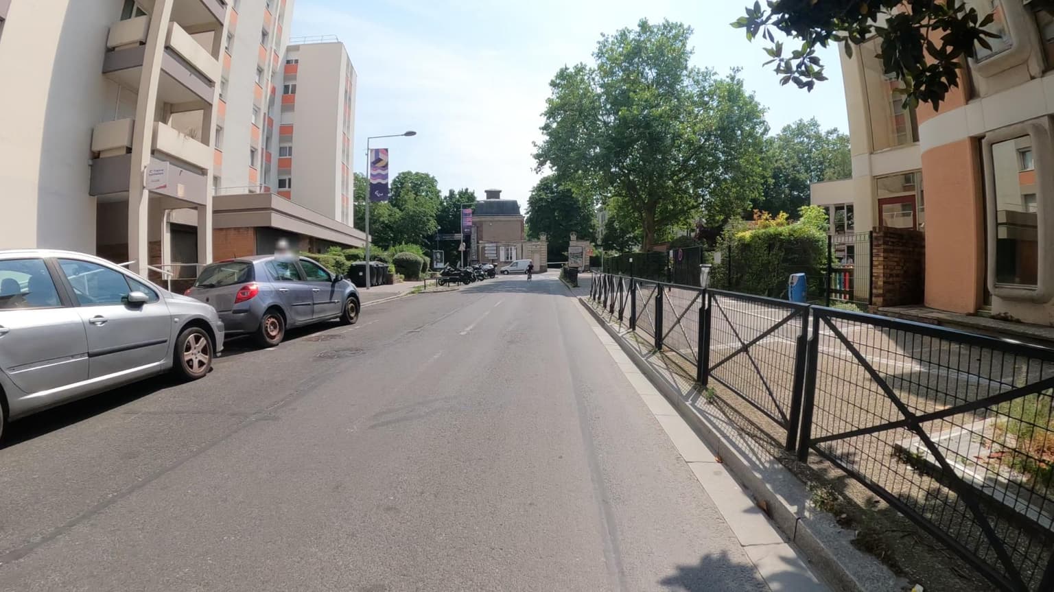 Photo de Centre Ville d'Epinay-sur-Seine - emprise APUR 930326028
