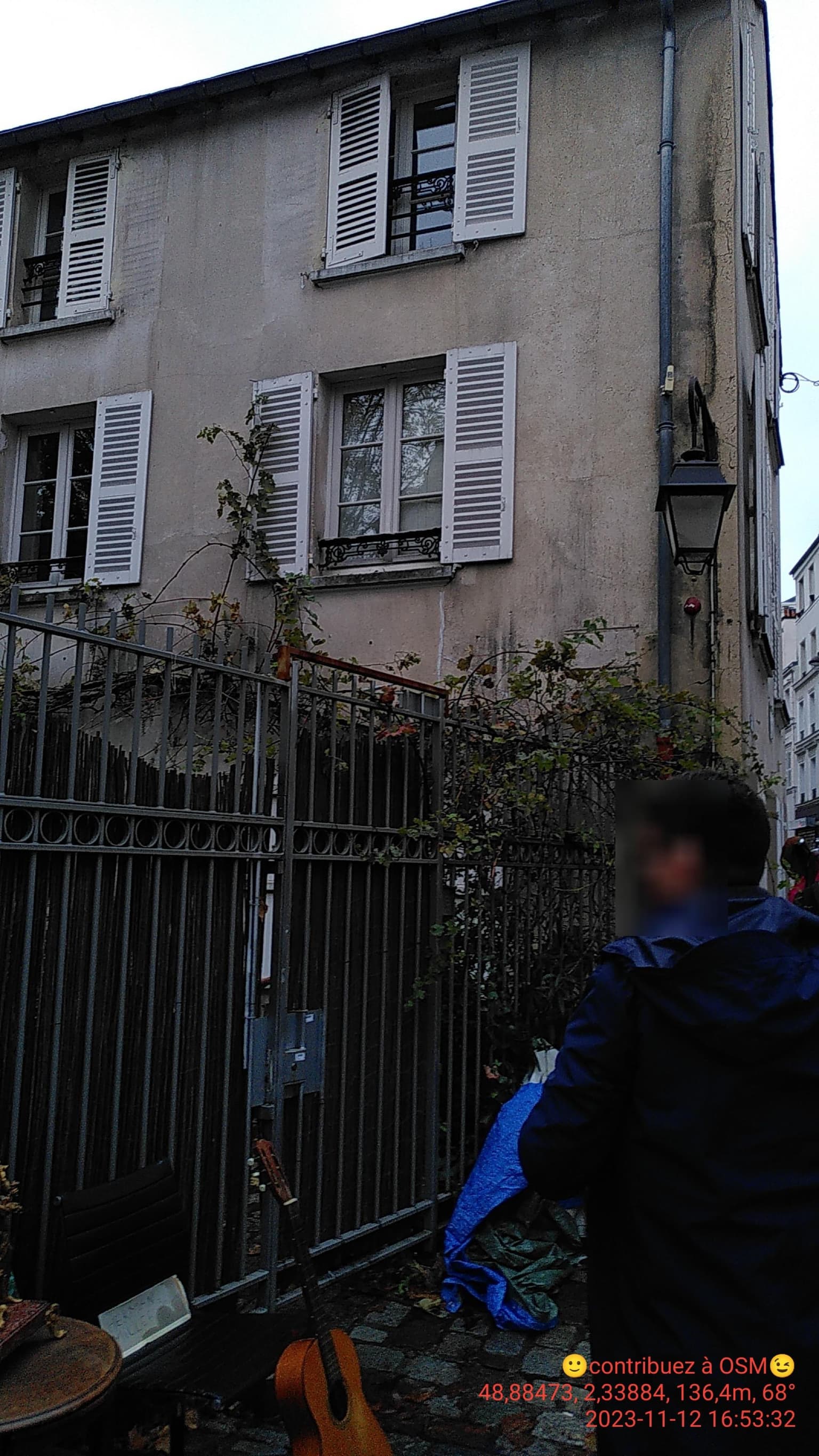 Photo de 14 PLACE DES ABBESSES