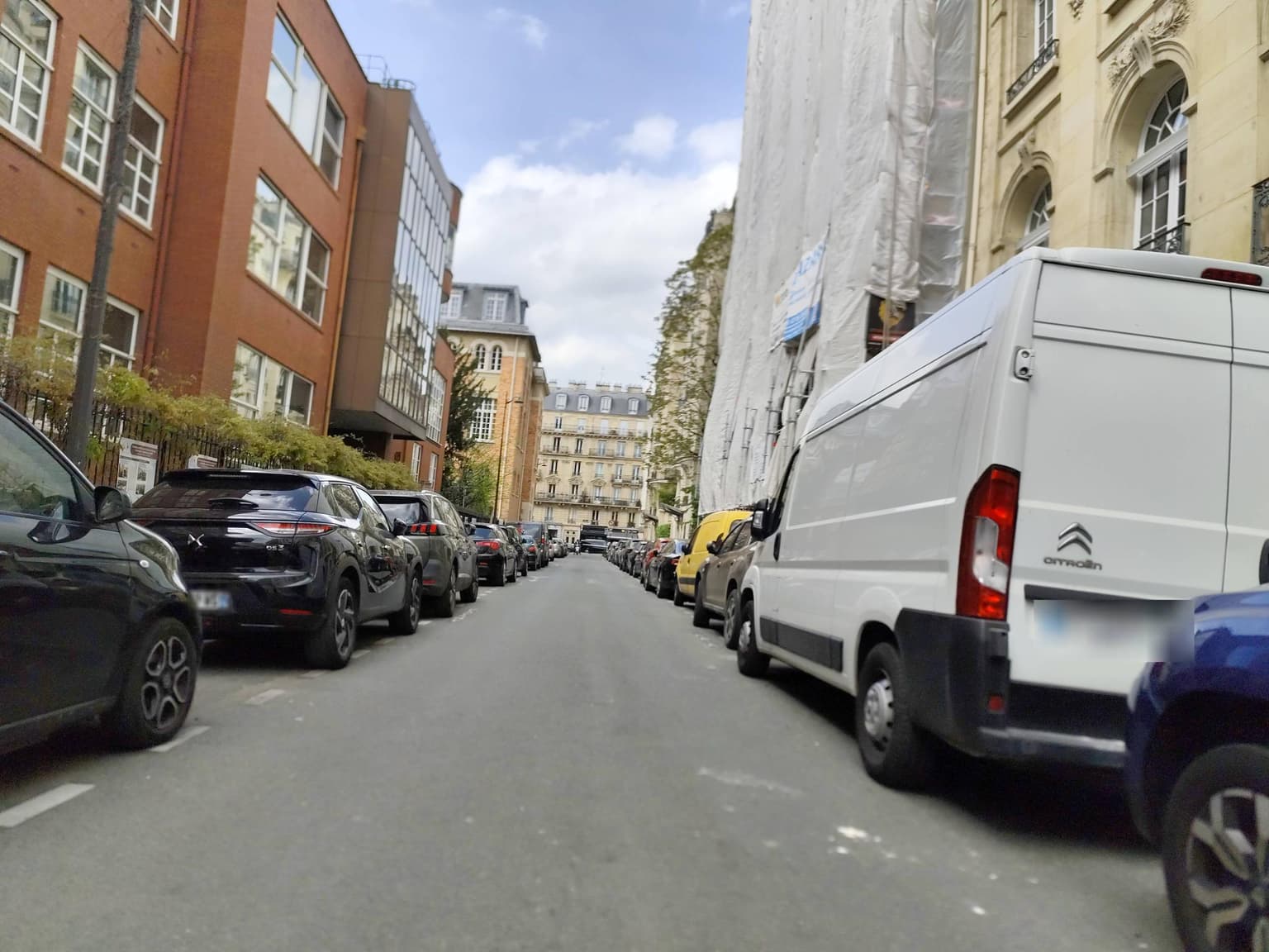 Photo de 11 RUE PIERRE ET MARIE CURIE