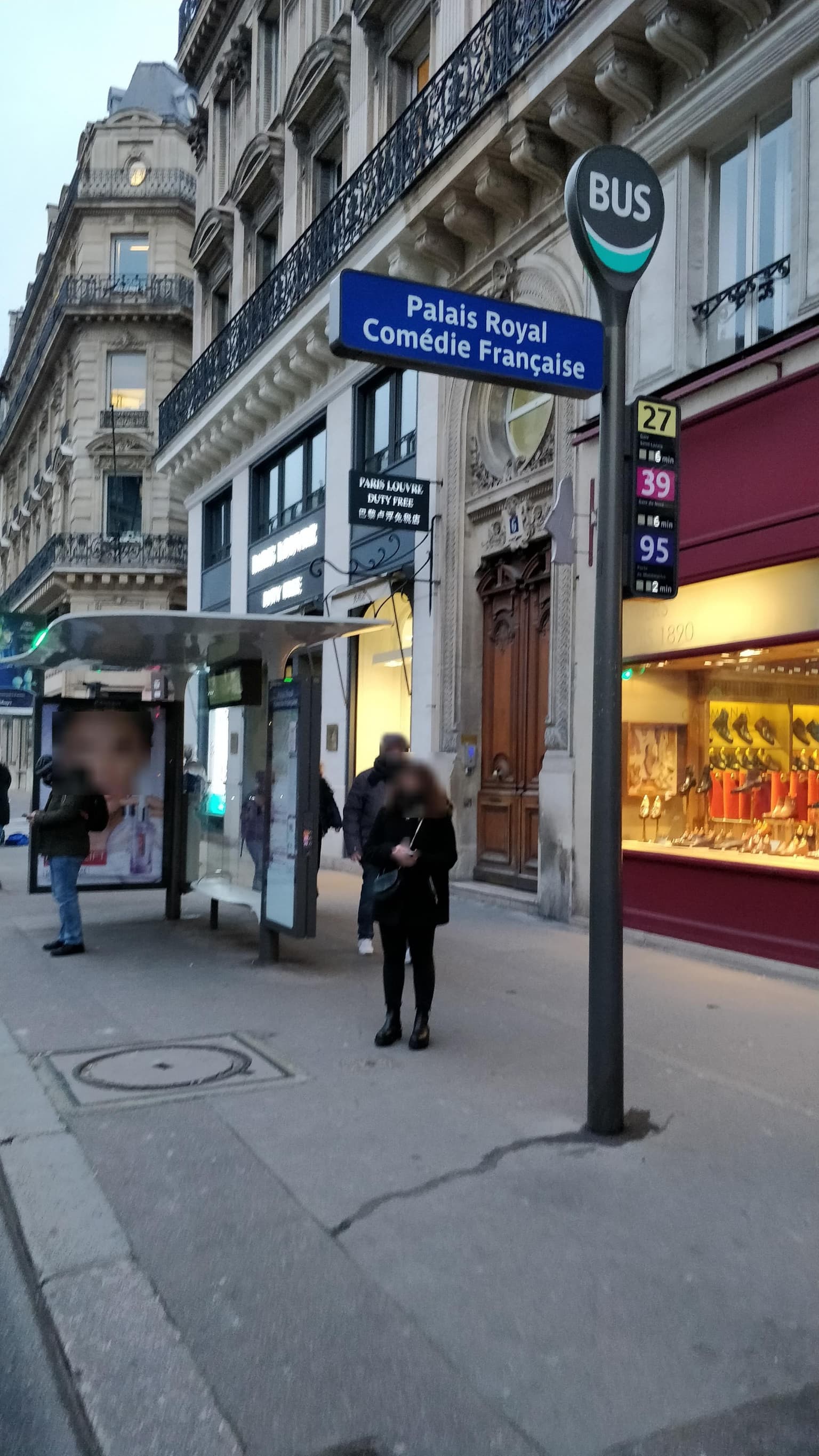 Photo de 4 AVENUE DE L' OPERA
