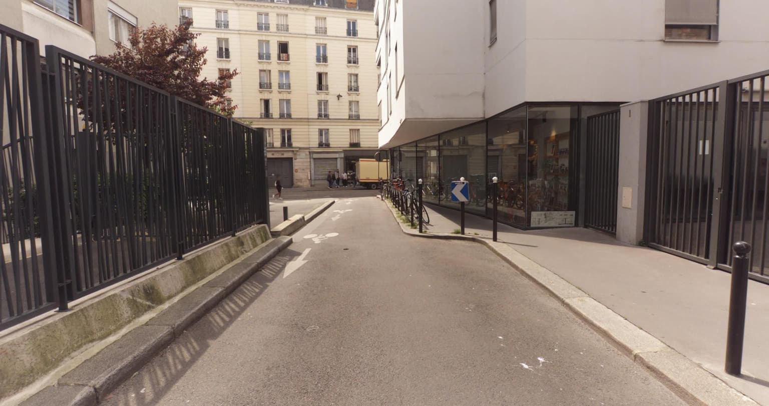 Photo de 56 RUE LEON FROT