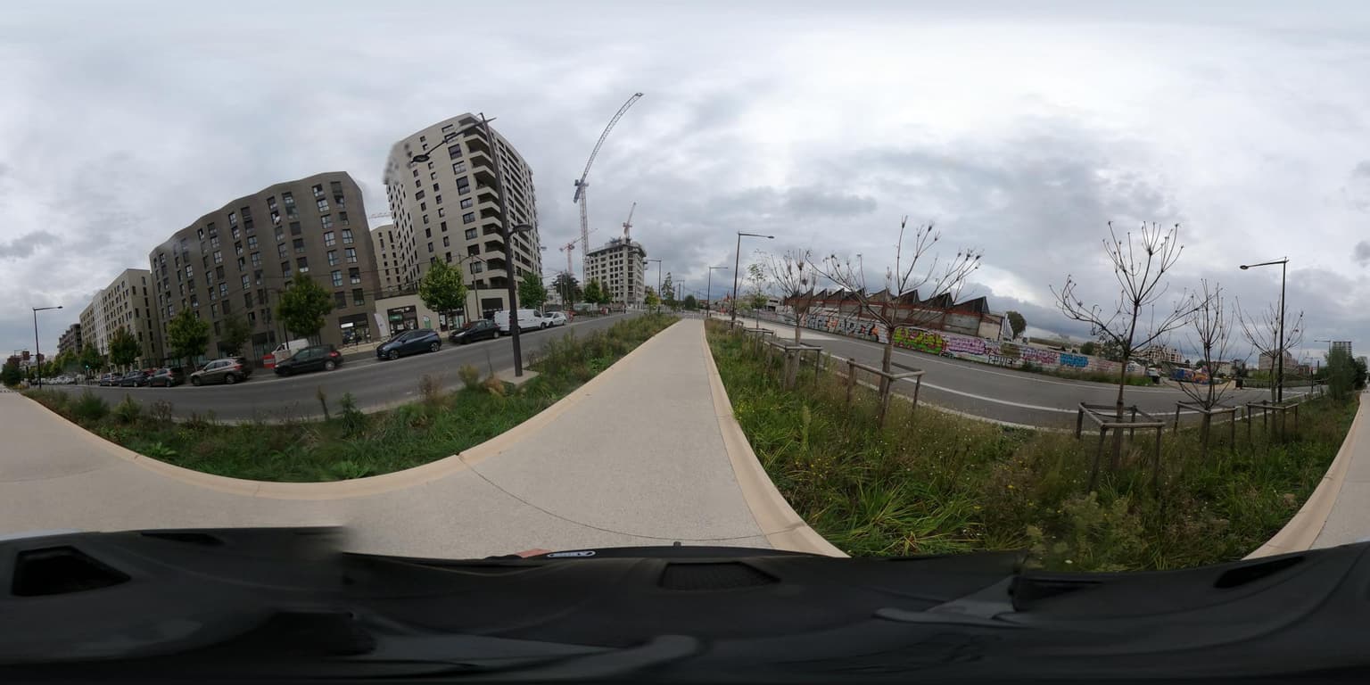 Photo de 28/30 RUE MAURICE GUNSBOURG
