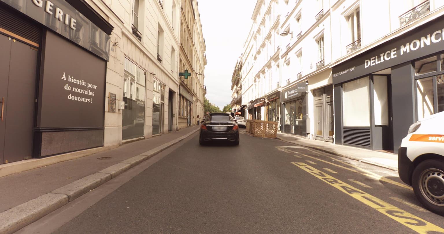 Photo de 128 BOULEVARD HAUSSMANN
